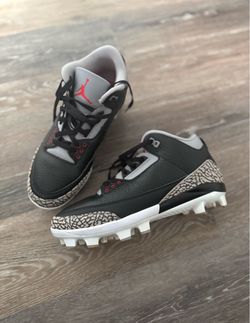 Size 10.5 Jordan 3 baseball cleats