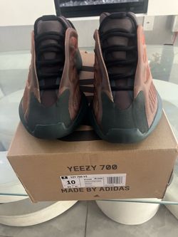 Adidas Yeezy 700 V3 Copper Size 10