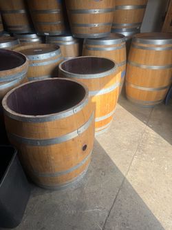 High Quality Wine Barrel Planters For Sale