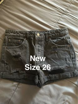 F21 Denim shorts size 24, 26. New and like new. Excellent condition.