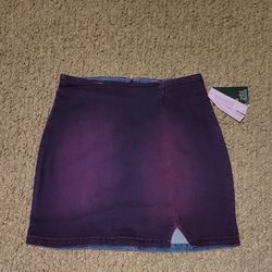 NWT WOMENS WILD FABLE NOTCH FRONT SKIRT PURPLE SIZE 2