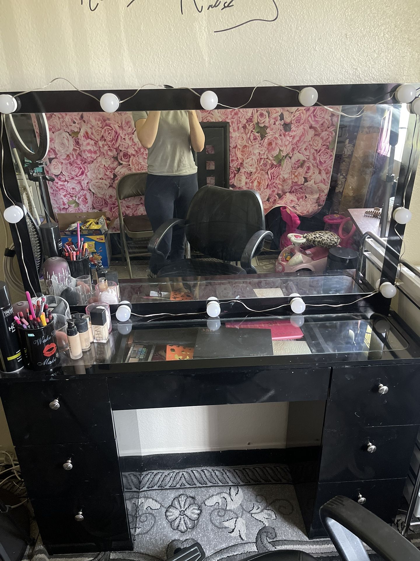 Makeup Vanity 