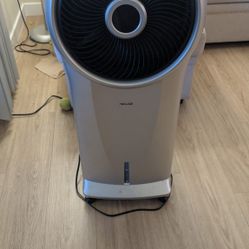 Portable Air Cooler, Gives Chilled Air, Price Negotiable