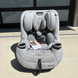 Maxi-Cosi Car Seat Pria Max All-in-One Network Grey - Expires 8/2032