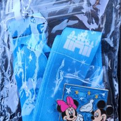 Walt Disney Travel Co Lanyard And Mickey & Minnie Pin NIP