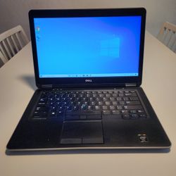 Dell Latitude E7440 14" Laptop
Intel i5 Dual Core, 4300U 1.9 GHz 
8GB RAM 
120GB SSD
Windows 10 pro. Microsoft office installed. 
** NO TRADES **