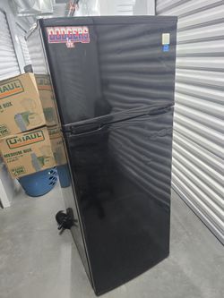 Refrigerator In Great Condition.