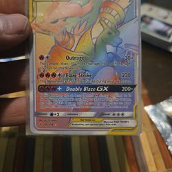 🔥 RARE Pokémon Card – Reshiram & Charizard GX Rainbow 🔥

Near mint condition, kept protected. This is the secret rare rainbow version (217/214).

💰