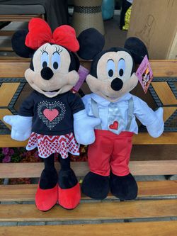 Disney Mickey & Minnie Stands