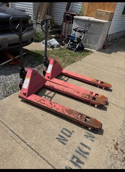 Pallet Jacks $300 a Piece