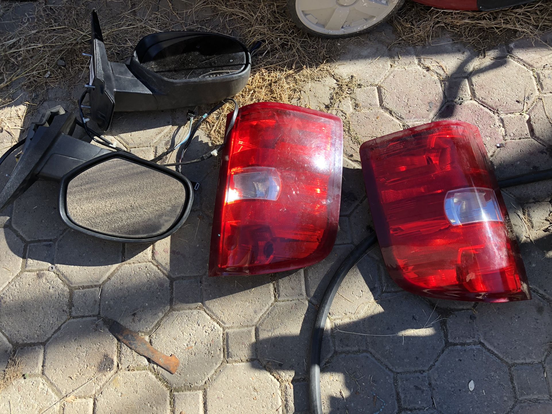 2007 Chevy Silverado Tail Lights And Mirrors