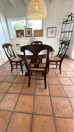 Solid Oak Claw Foot table