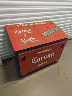 Corona Modelo large double lid cooler
