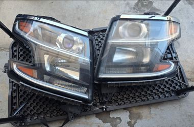 Chevy tahoe oem headlights
