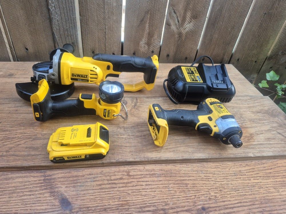 Dewalt