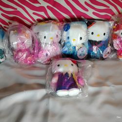 Hello Kitty & Dear Daniel Dolls