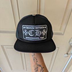 New black chrome hearts trucker hat, comes with tag and dust bag