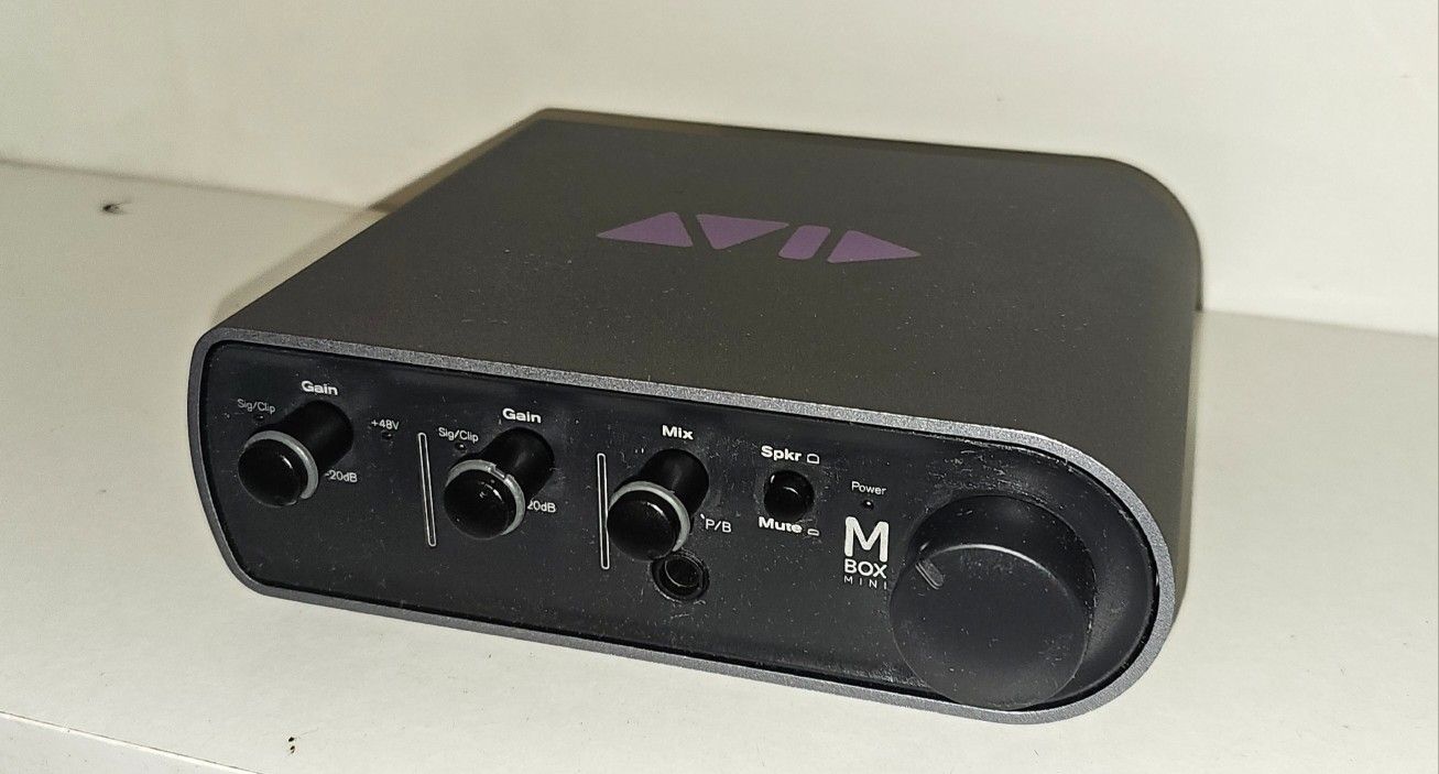 M Box Mini