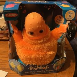 Vintage Hasbro 2004 Orange Animated Boombah Zumba musical plush rare motion toy new in box.  Dance along ages 2+ plays 6 different songs Selling in la