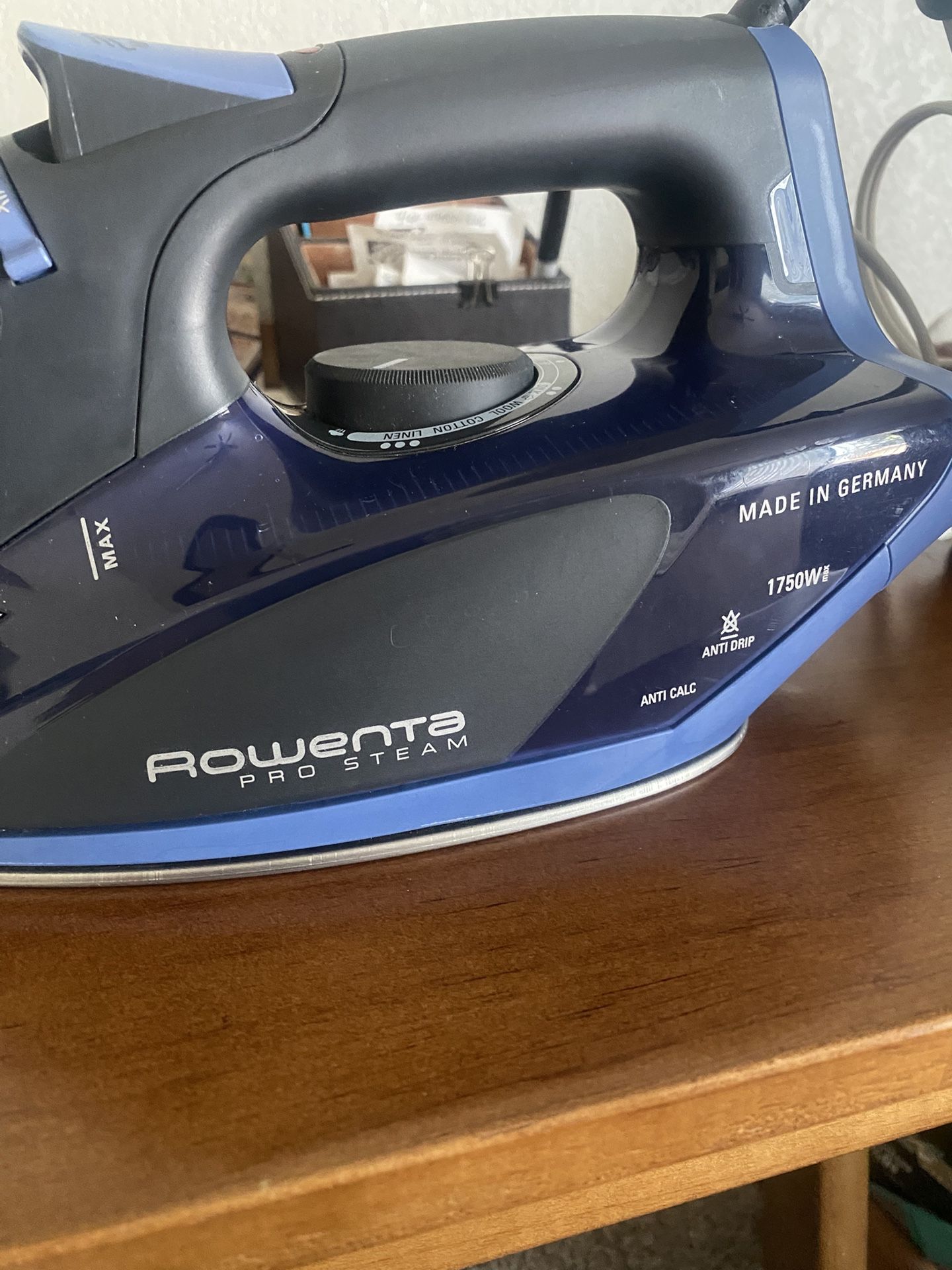 Flat Iron Rowenta