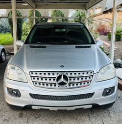 Mercedes ML (contact info removed)