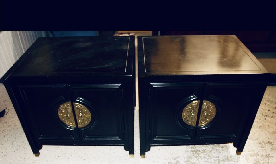 2 pc. Rare To Find Pair of Chinoiserie Nightstands/Side Tables/End Tables by Century Furniture