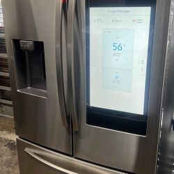 Samsung Family Hub 36” Refrigerator 