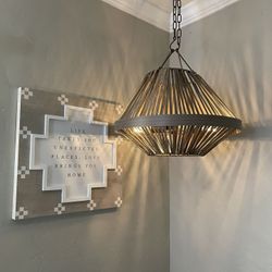 Broyhill Penner Chandelier