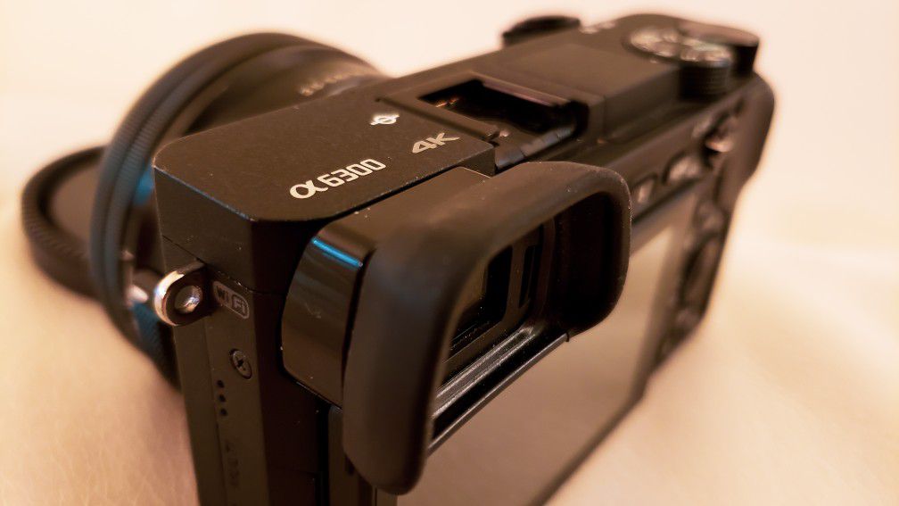 Sony a6300 4k Camera W/ 120 FPS Slow Motion