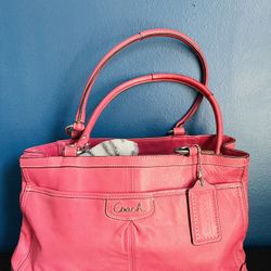 Coach "Ashley" CORAL Tote/Satchel/Handbag pink,good quality,soft and high class 