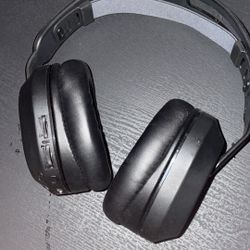 TURTLE BEACH WIRLESS XBOX HEADPHONES