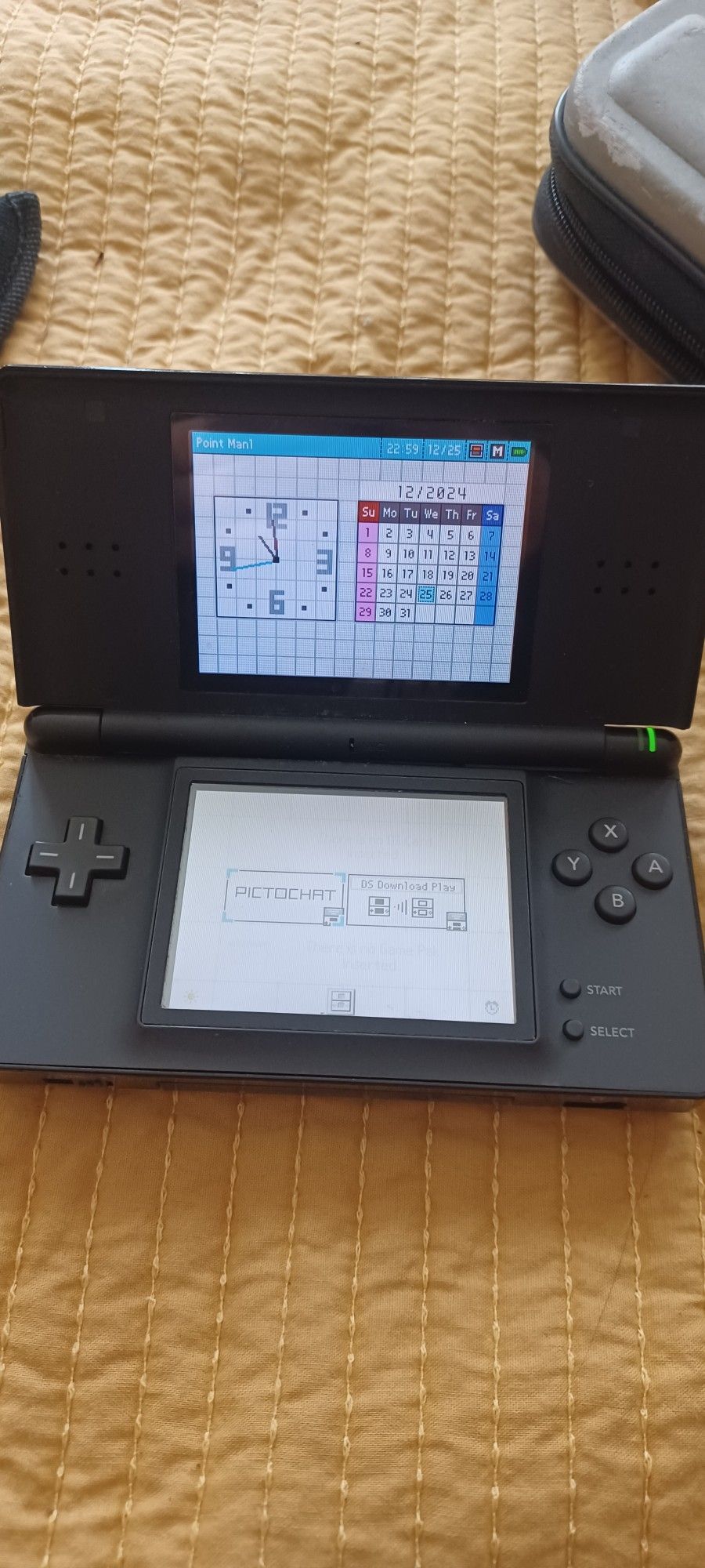 Nintendo DS lite