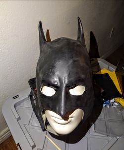 Deluxe Batman Latex Cowl / Mask ~ Dark Knight Collector’s Piece Collectible Masks