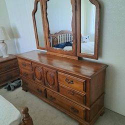 Oak Bedroom Set