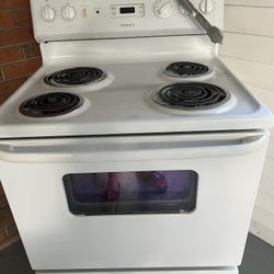 Hotpoint Electric Stove