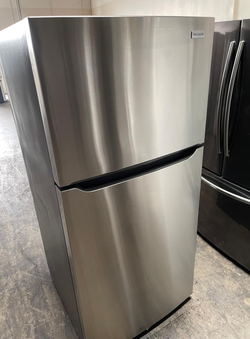 Frigidaire Top Freezer Fridge – Stainless, Clean, 30"