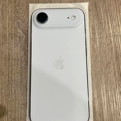 Unlocked 17 Air 256gb READ DESCRIPTION