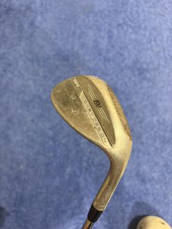 Titleist SM8 Vokey Design 62 degree wedge 