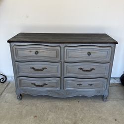 Vintage/antique Henry Link Dresser