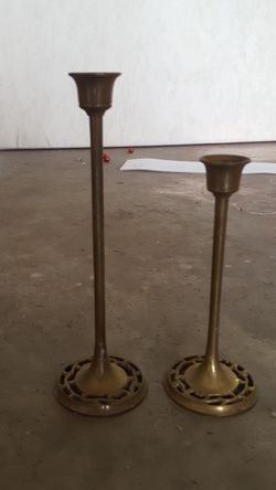 Gold candle holder