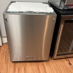 Viking Dishwasher 
