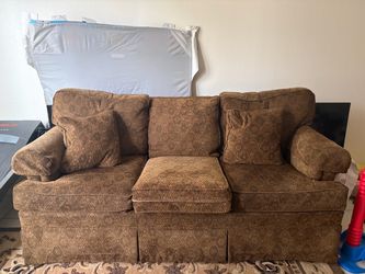Ethan Allen Brown Geometric Diamond Sofa