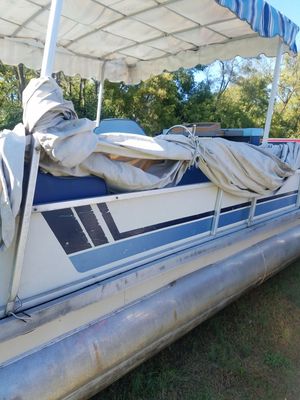 New And Used Pontoon Boats For Sale In Detroit Mi Offerup