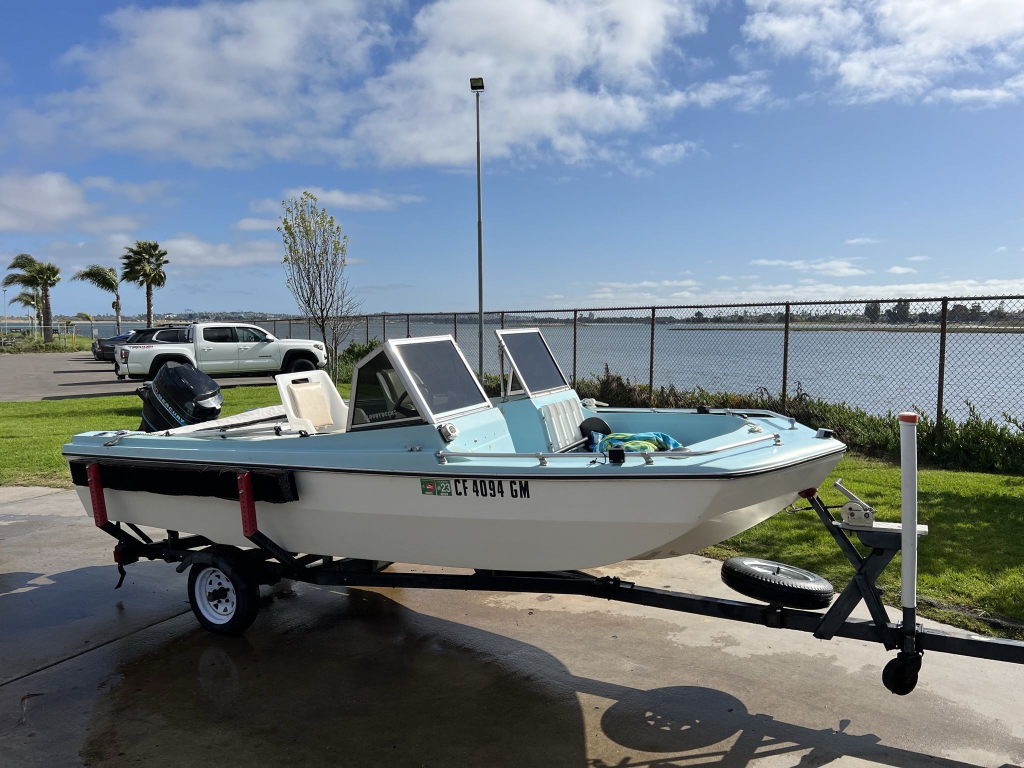 1979 Marlin 15’ Tri-Hull Boat with 50hp Mercury