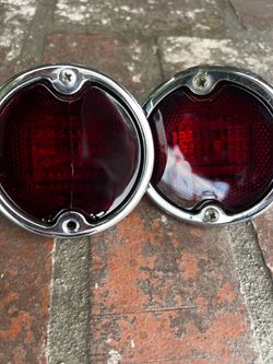 VW split bus tail lights