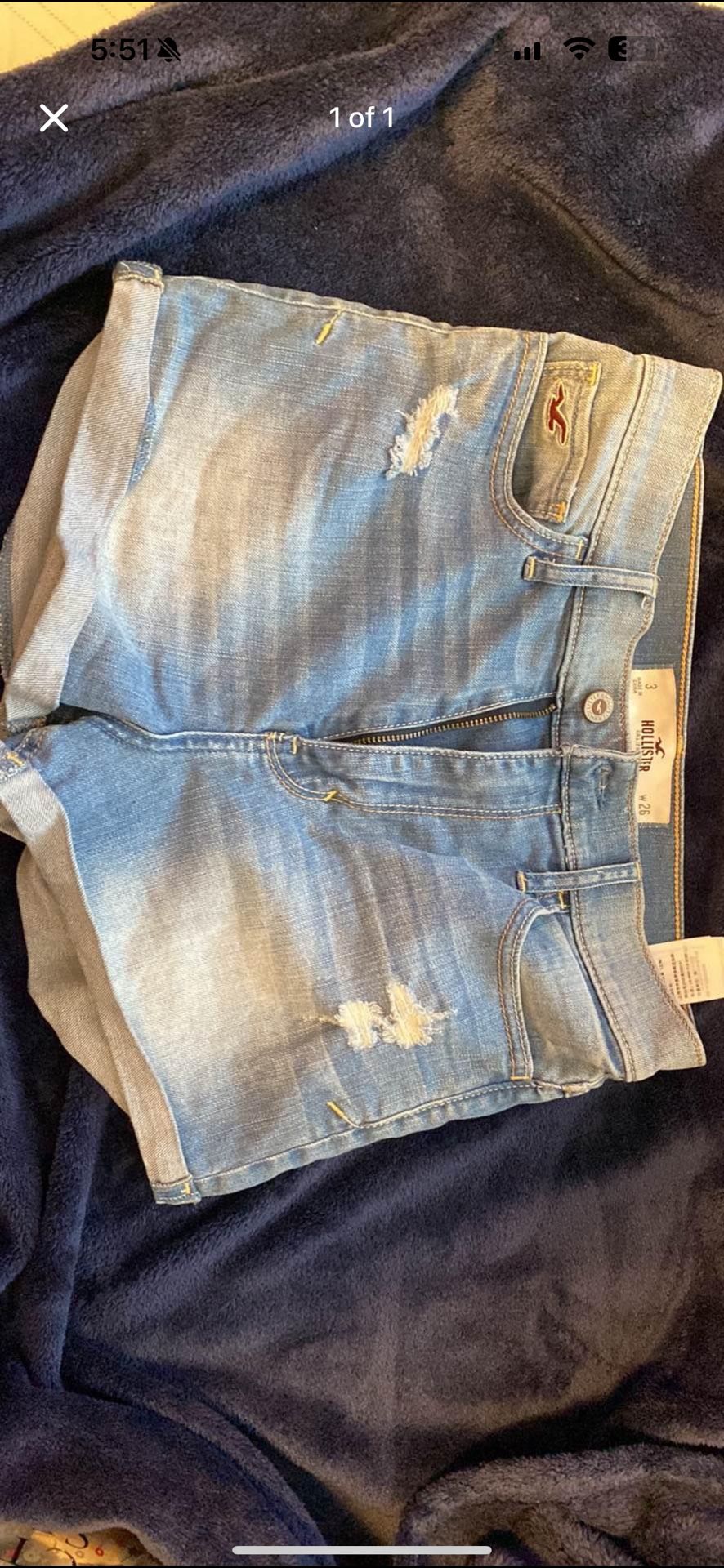 Hollister Short
