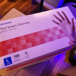 NEW 9 Boxes 900  Large  Sterile Sanitary Latex Gloves
