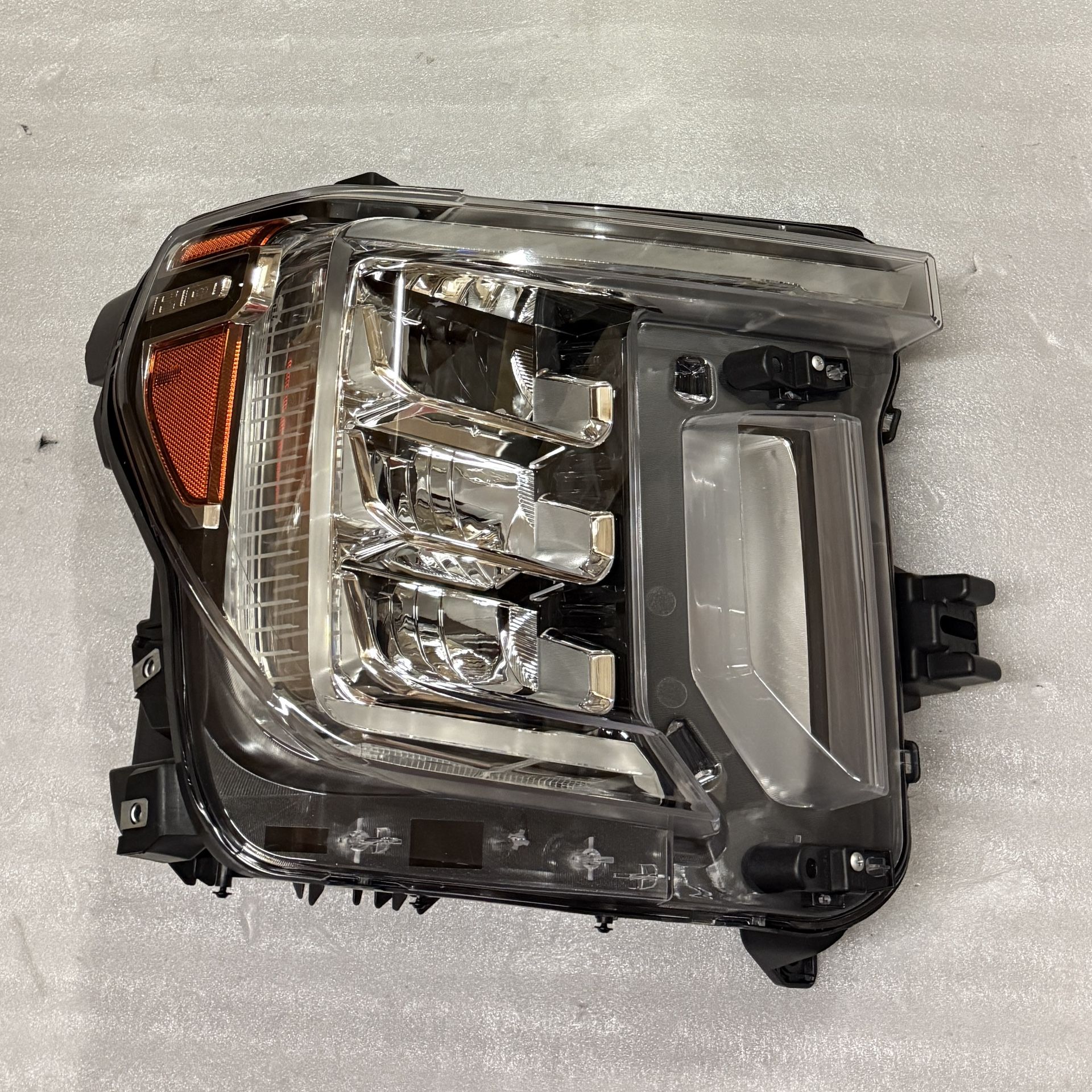 Right 2020-2023 GMC Sierra 2500 3500 HD w Halogen Signal LED Headlight Passenger Side Headlamp