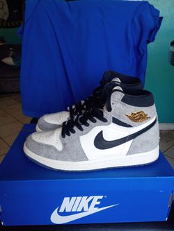 High top Air Jordan ones size 9.5