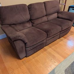 La-Z-Boy Reclining Sofa